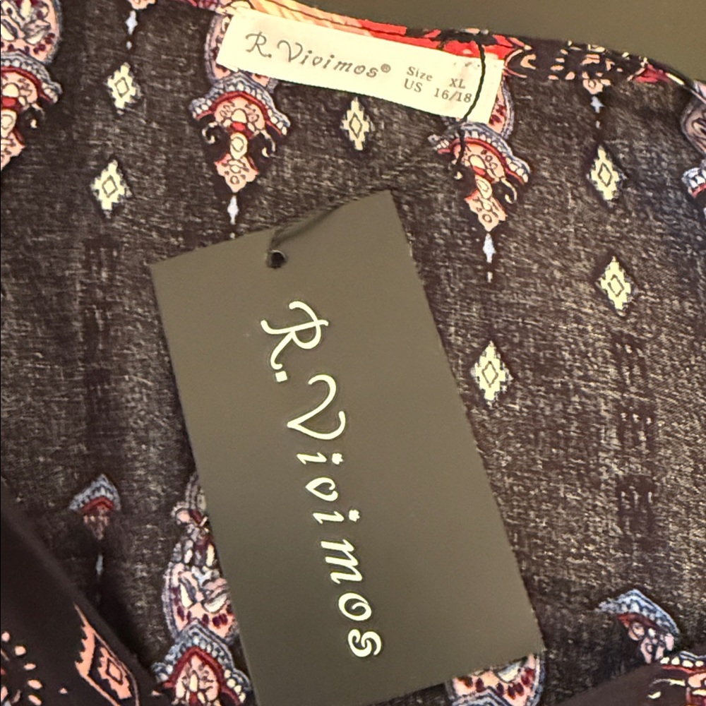 R.Vivimos boho floral print button-up maxi dress - Picture 2 of 2